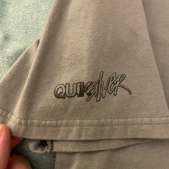 Quicksilver Tee - Picture 5 of 5